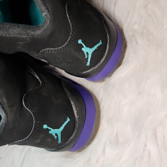 Air Jordan 5 Retro "Black Grape" - Picture 5 of 7